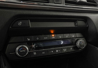 Подержанный автомобиль Mazda CX-9 2019 года (15 фото)