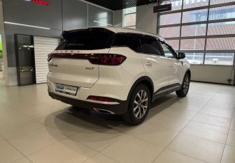 Подержанный автомобиль Chery Tiggo 7 Pro Max 2024 года (4 фото)