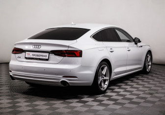 Подержанный автомобиль Audi A5 Liftback 2019 года (5 фото)