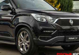 Подержанный автомобиль SsangYong Rexton 2019 года (24 фото)