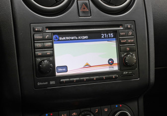 Подержанный автомобиль Nissan Qashqai+2 2011 года (20 фото)