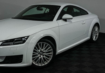 Подержанный автомобиль Audi TT Coupe 2018 года (17 фото)