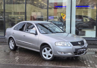 Подержанный автомобиль Nissan Almera Classic 2008 года (3 фото)