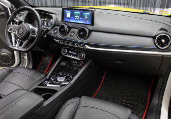 Подержанный автомобиль Evolute i-JOY 2025 года (11 фото)