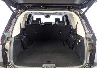 Подержанный автомобиль Exeed VX 2022 года (10 фото)