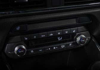 Подержанный автомобиль Mazda CX-9 2019 года (17 фото)