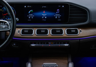 Подержанный автомобиль Mercedes-Benz GLE 2019 года (14 фото)