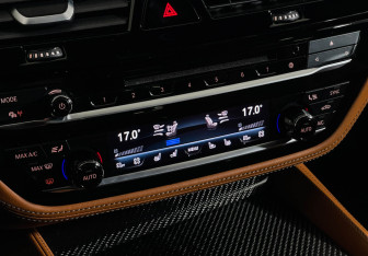 Подержанный автомобиль BMW M5 Sedan 2019 года (20 фото)