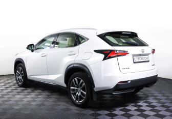 Подержанный автомобиль Lexus NX 2017 года (7 фото)