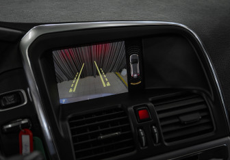 Подержанный автомобиль Volvo XC60 2017 года (17 фото)