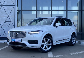 Подержанный автомобиль Volvo XC90 2017 года (1 фото)