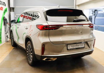 Подержанный автомобиль Exeed TXL 2022 года (6 фото)