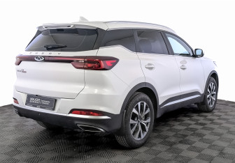Подержанный автомобиль Chery Tiggo 7 Pro 2022 года (5 фото)