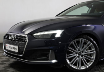 Подержанный автомобиль Audi A5 Liftback 2021 года (23 фото)