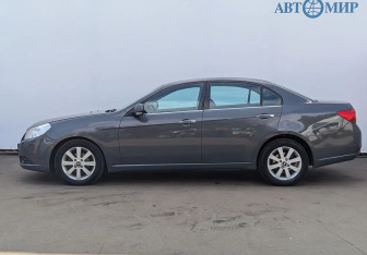 Подержанный автомобиль Chevrolet Epica 2011 года (5 фото)