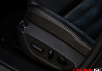 Подержанный автомобиль Opel Insignia Liftback 2014 года (12 фото)