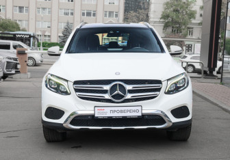 Подержанный автомобиль Mercedes-Benz GLC Coupe 2016 года (2 фото)