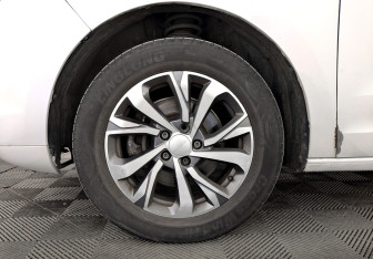 Подержанный автомобиль Haval Jolion 2023 года (18 фото)