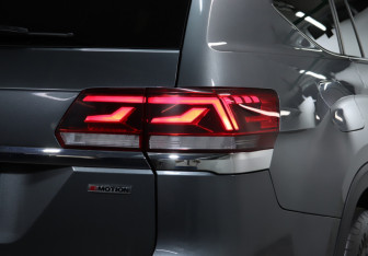 Подержанный автомобиль Volkswagen Teramont 2021 года (21 фото)