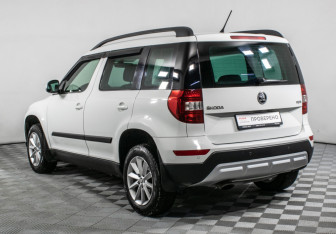 Подержанный автомобиль Skoda Yeti 2016 года (7 фото)