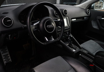 Подержанный автомобиль Audi A3 Hatchback 2008 года (11 фото)