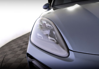 Подержанный автомобиль Porsche Cayenne 2019 года (17 фото)