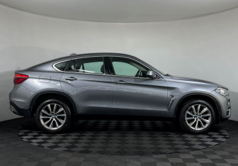 Подержанный автомобиль BMW X6 2018 года (6 фото)