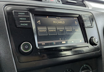 Подержанный автомобиль Skoda Rapid Liftback 2019 года (25 фото)