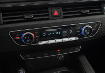 Подержанный автомобиль Audi A5 Liftback 2017 года (13 фото)