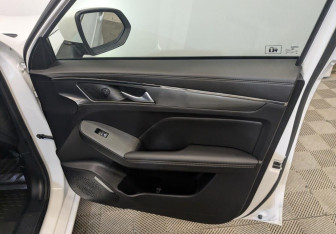 Подержанный автомобиль Haval Jolion 2022 года (24 фото)