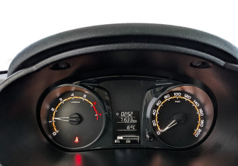 Подержанный автомобиль LADA (ВАЗ) Granta Sedan 2023 года (16 фото)