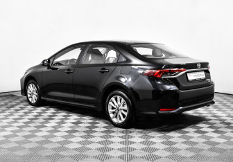 Новый Toyota Corolla Sedan 2023 (7 фото)