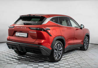 Подержанный автомобиль Jetour Dashing 2024 года (5 фото)
