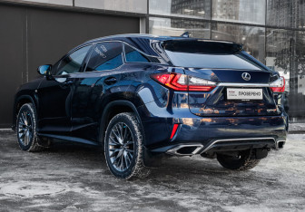 Подержанный автомобиль Lexus RX 2016 года (7 фото)