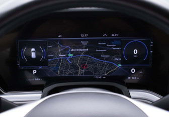 Подержанный автомобиль Volkswagen Touareg 2020 года (12 фото)