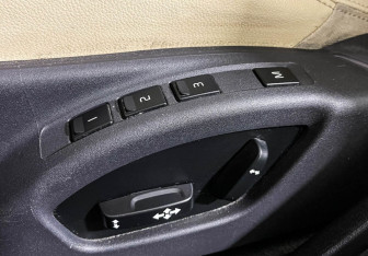 Подержанный автомобиль Volvo S60 2014 года (14 фото)