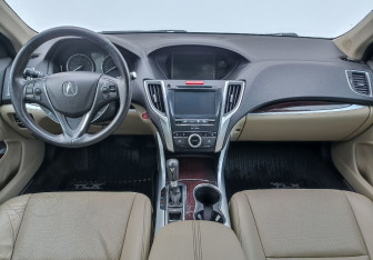 Подержанный автомобиль Acura TLX 2014 года (13 фото)