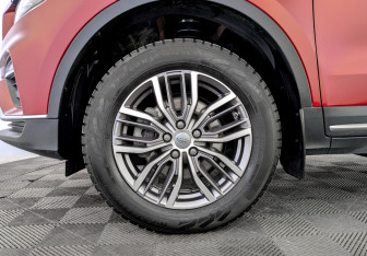 Подержанный автомобиль Geely Atlas Pro 2024 года (18 фото)