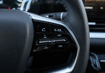 Подержанный автомобиль FAW Bestune B70 2023 года (21 фото)