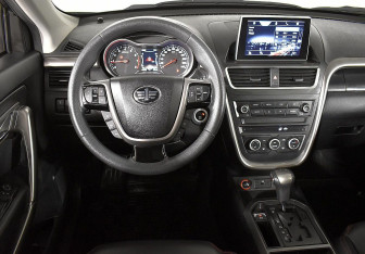 Подержанный автомобиль FAW Besturn X80 2020 года (9 фото)