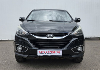 Подержанный автомобиль Hyundai ix35 2014 года (2 фото)
