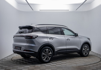 Подержанный автомобиль Chery Tiggo 7 Pro Max 2024 года (5 фото)