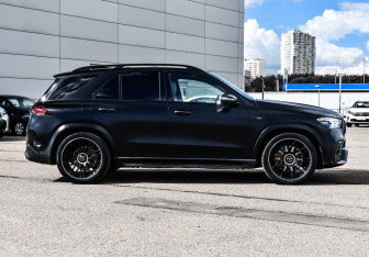 Подержанный автомобиль Mercedes-Benz GLE 2020 года (85 фото)