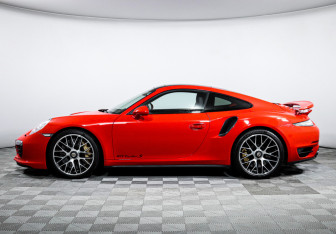 Подержанный автомобиль Porsche 911 Coupe 2014 года (8 фото)