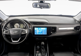 Подержанный автомобиль Chery Tiggo 4 2022 года (14 фото)