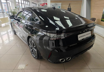 Подержанный автомобиль Chery Arrizo 8 2023 года (7 фото)