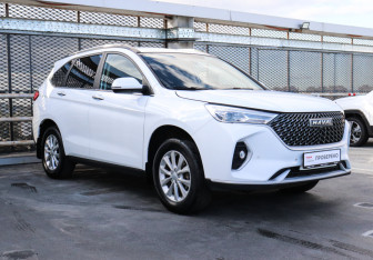 Подержанный автомобиль Haval M6 2023 года (3 фото)