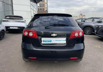 Подержанный автомобиль Chevrolet Lacetti Hatchback 2008 года (5 фото)