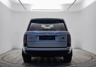 Подержанный автомобиль Land Rover Range Rover 2013 года (6 фото)