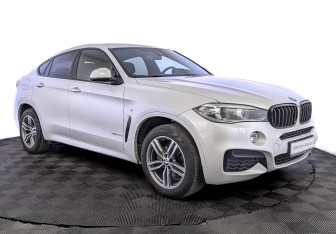Подержанный автомобиль BMW X6 2019 года (3 фото)